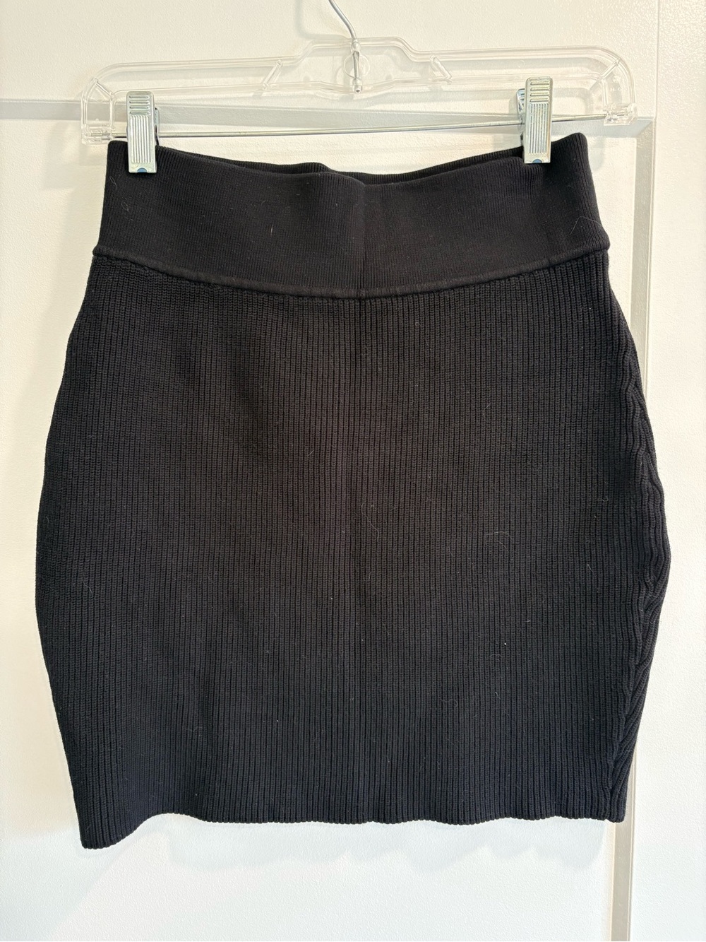Wilfred Black Ribbed Stretch Pencil Skirt